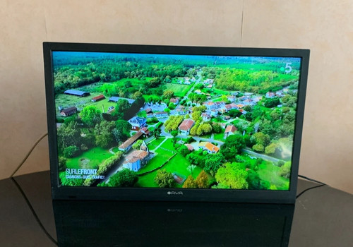 Televisore led pollici - televisore,